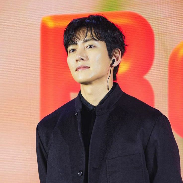 チ・チャンウクの最近の活動ショット