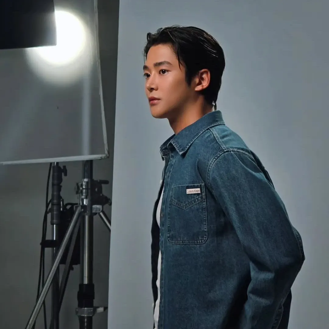 Momen yang diabadikan oleh penggemar Rowoon