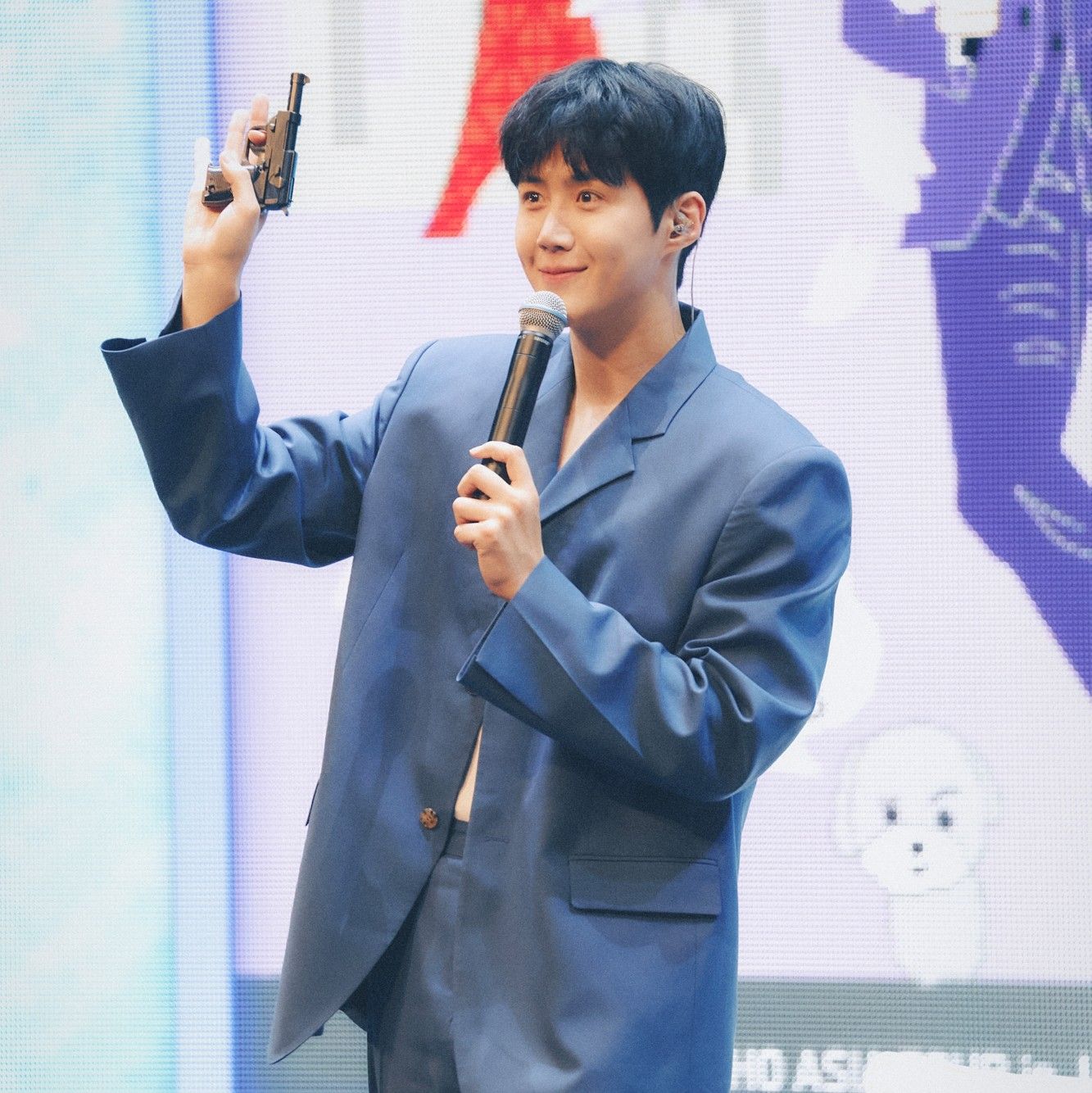 Recent activity shot of Kim Seonho