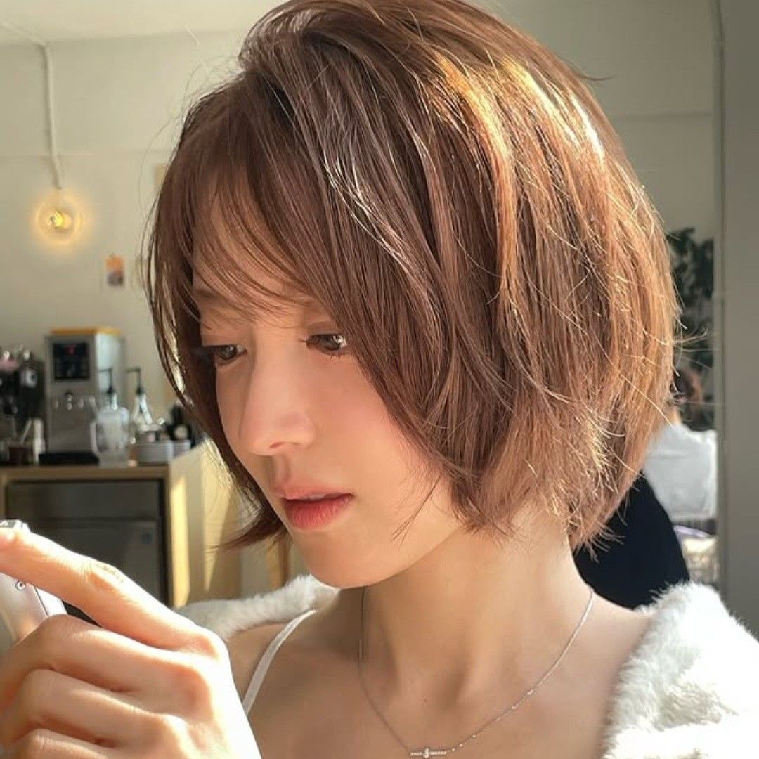 Behind-the-scenes cut of Lee Seyoung