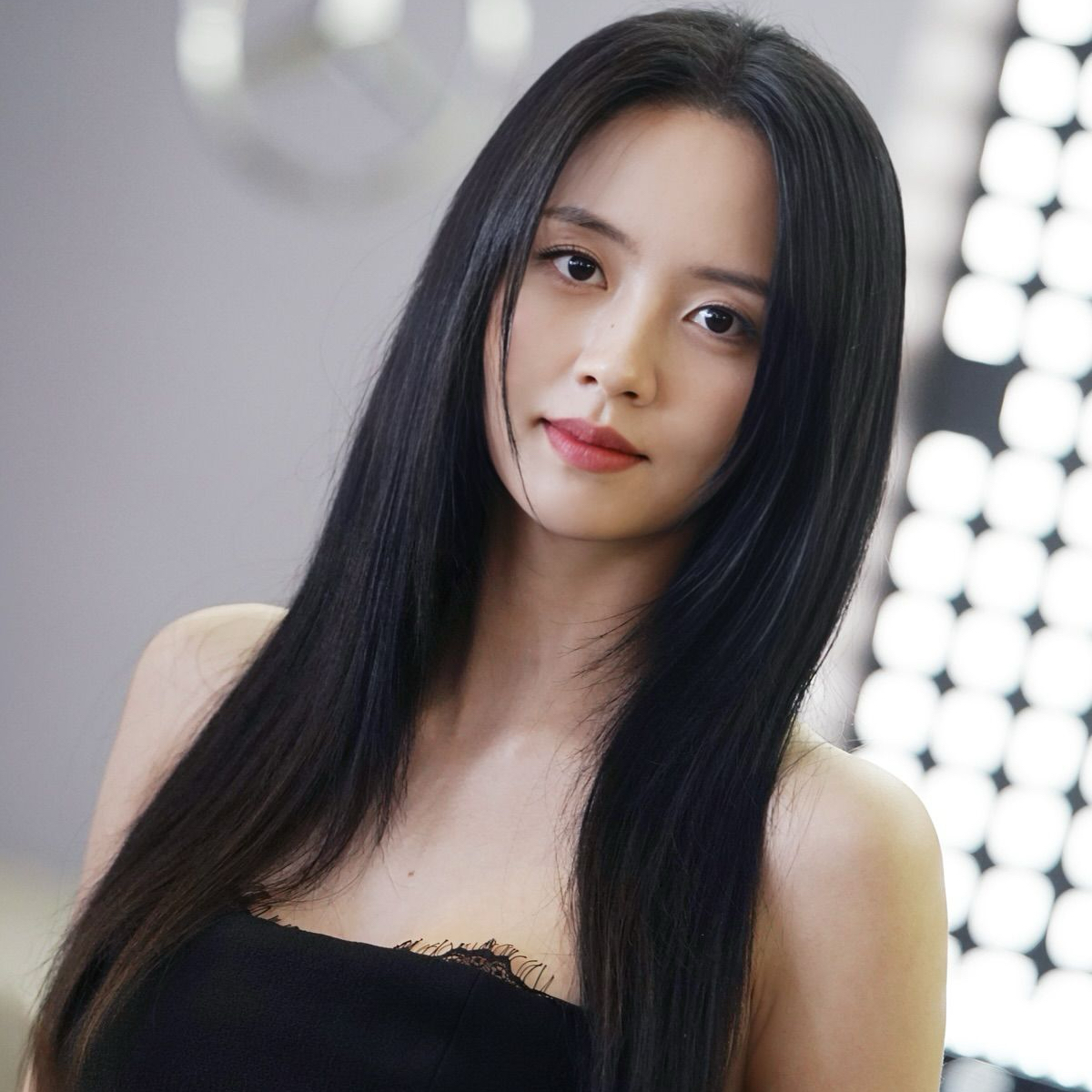 Behind-the-scenes cut of Kim Sohyun