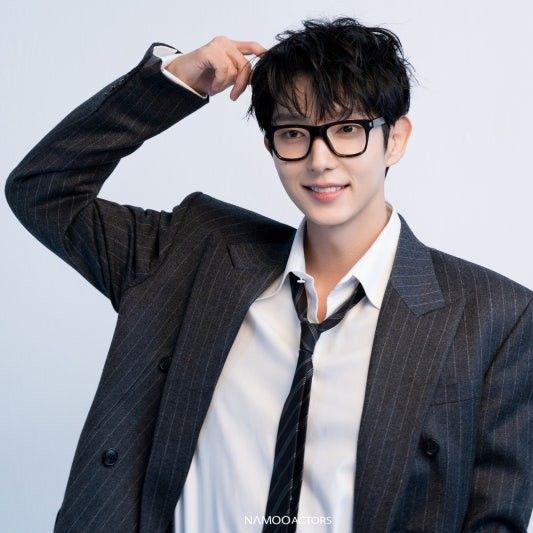 Recent activity shot of Lee Joongi