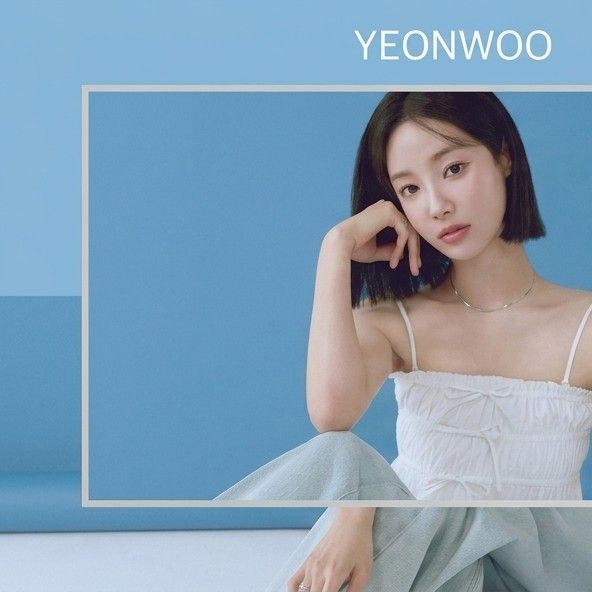A moment captured by a fan of Yeonwoo
