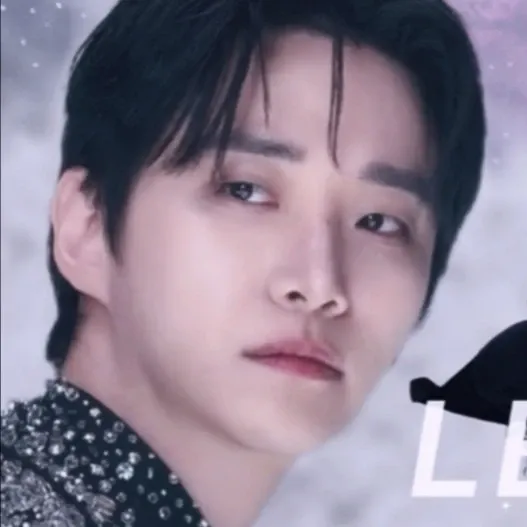 Cuplikan di balik layar dari Lee Junho