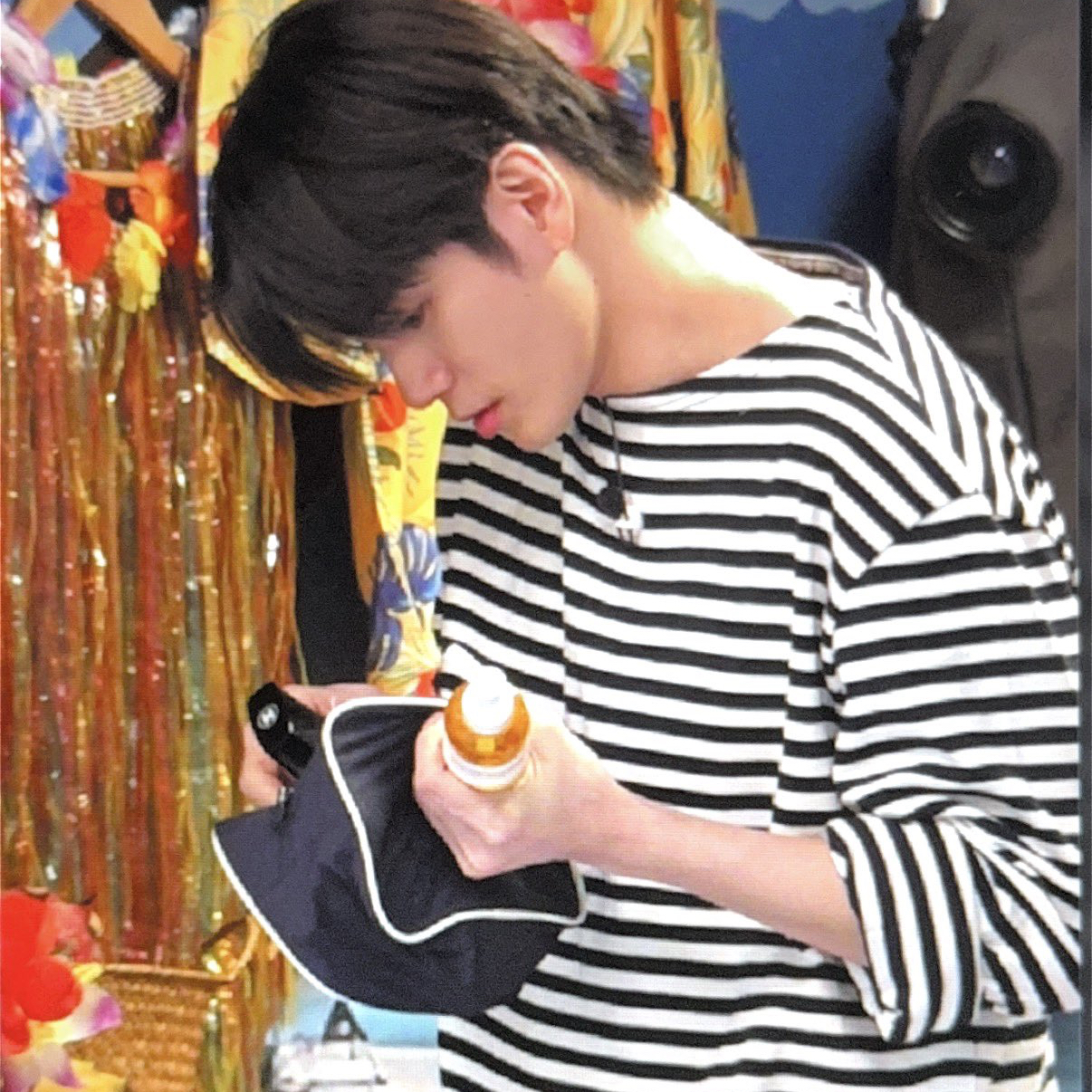 A moment captured by a fan of Ong Seongwu