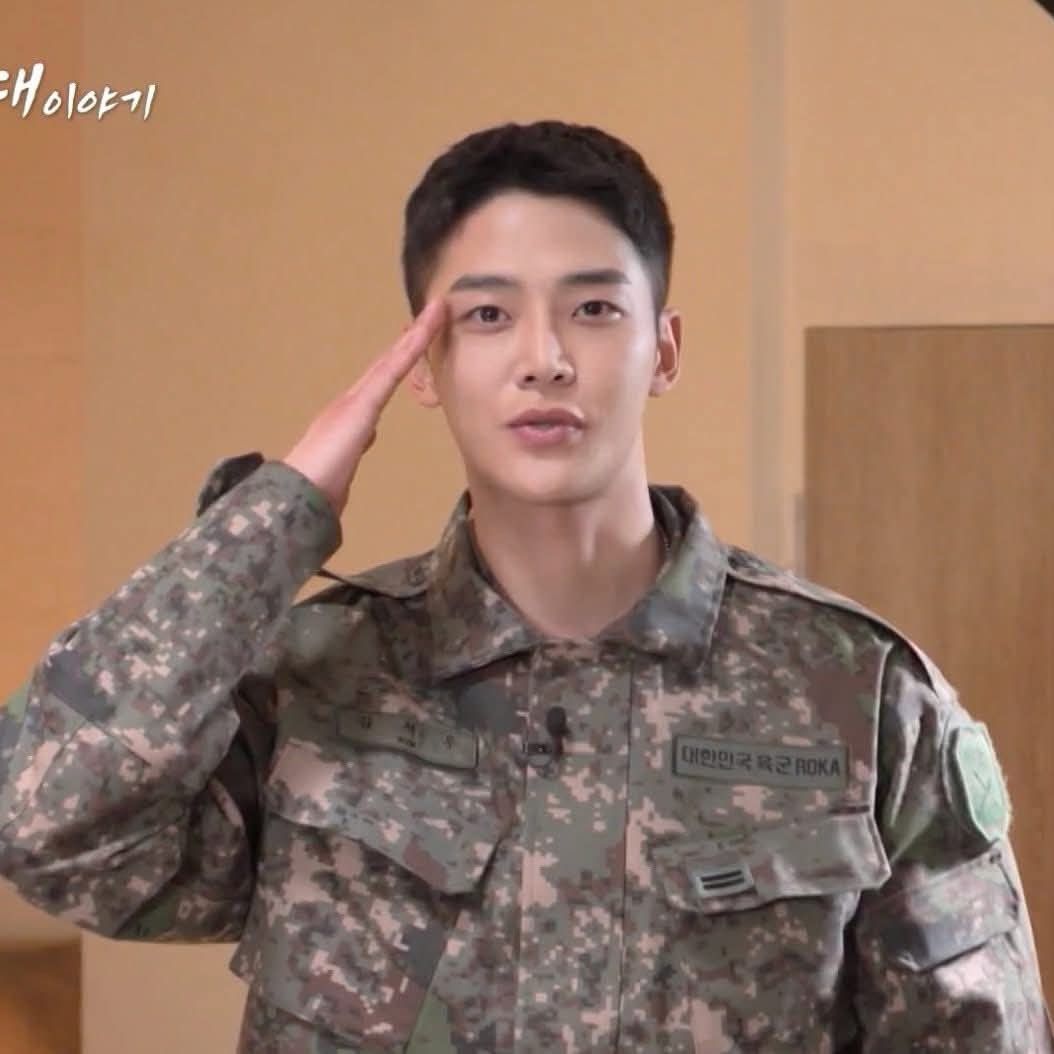 路云的最新照片