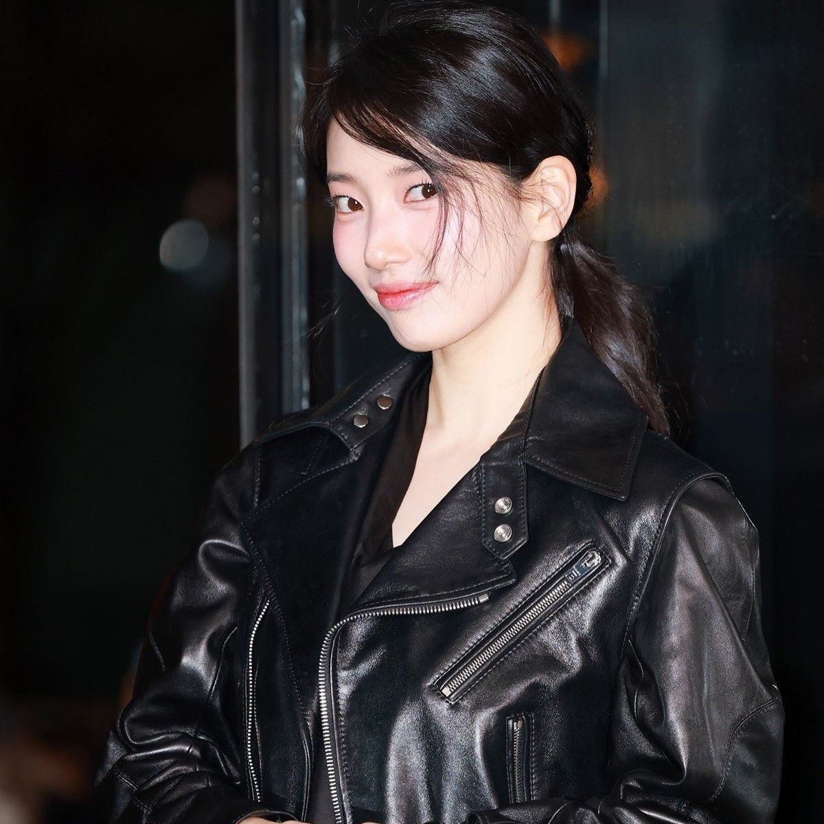 A moment captured by a fan of Bae Suzy