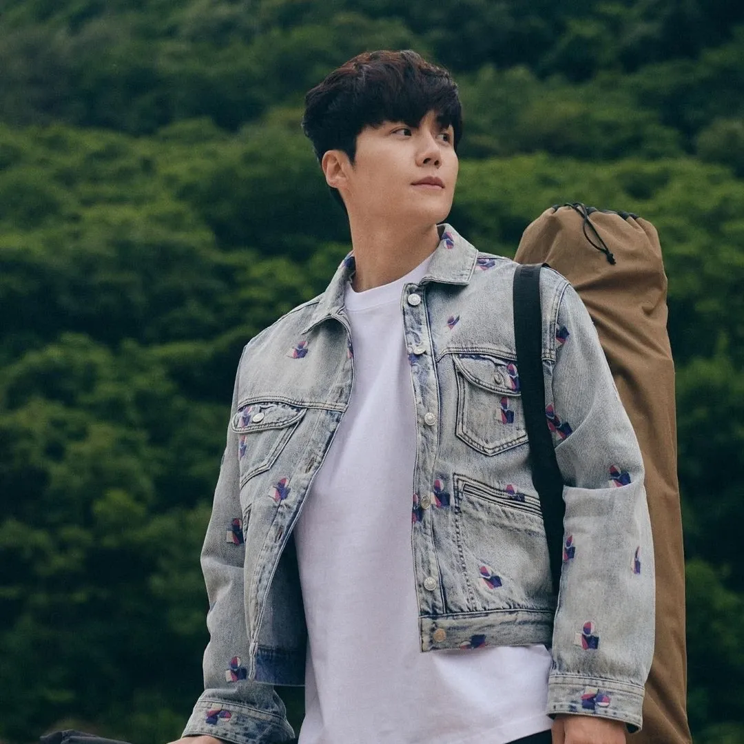 A moment captured by a fan of Kim Seonho