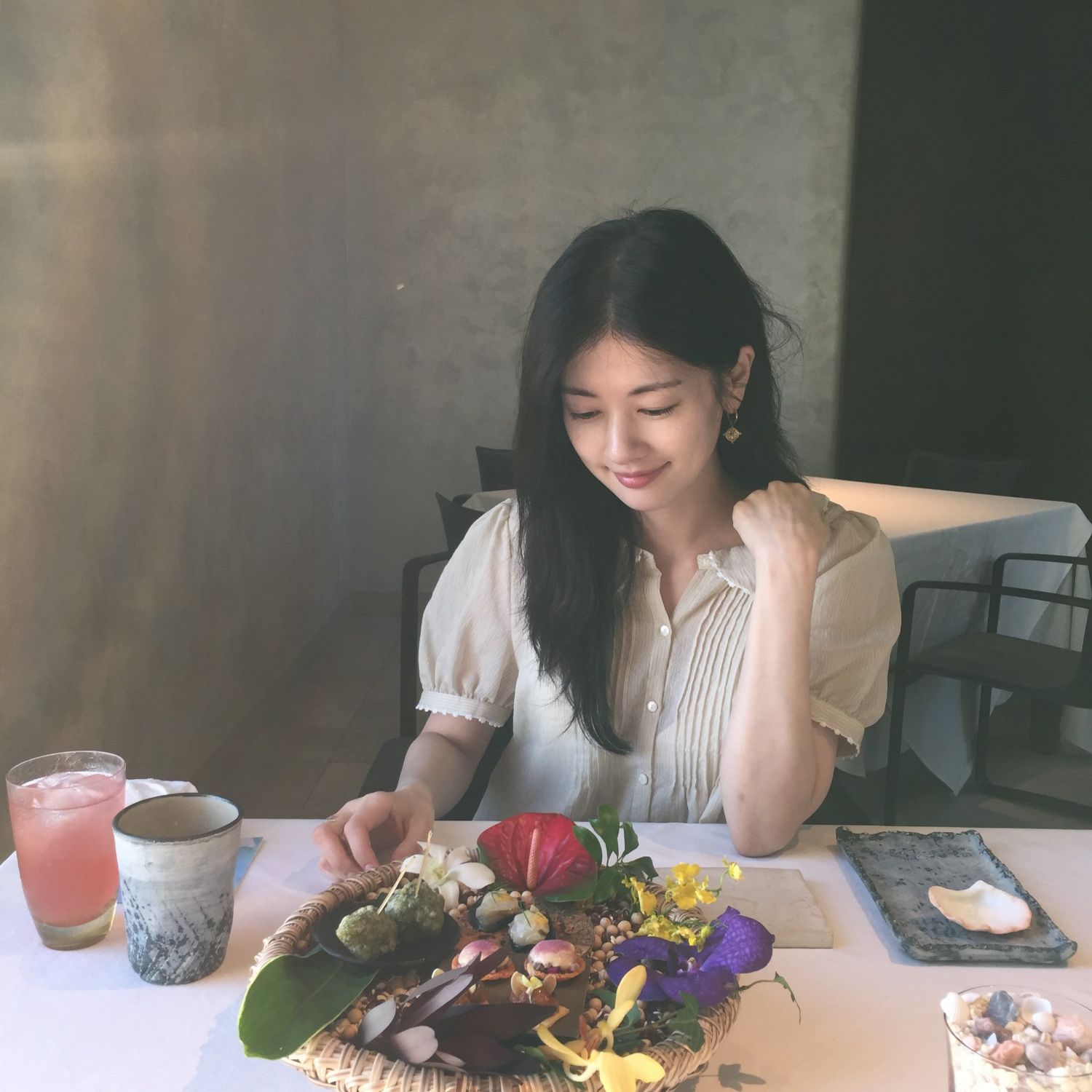 Recent activity shot of Jung Somin