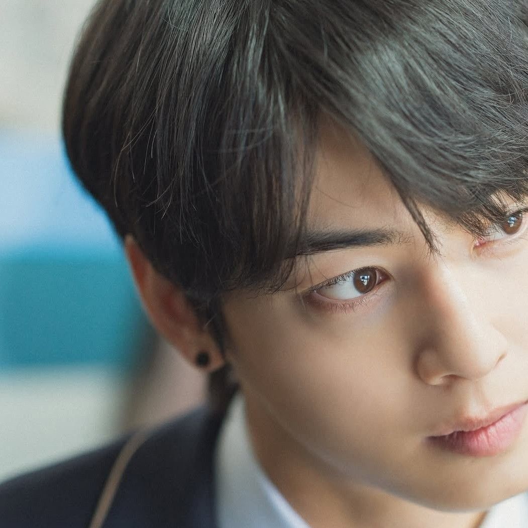 A moment captured by a fan of Cha Eunwoo