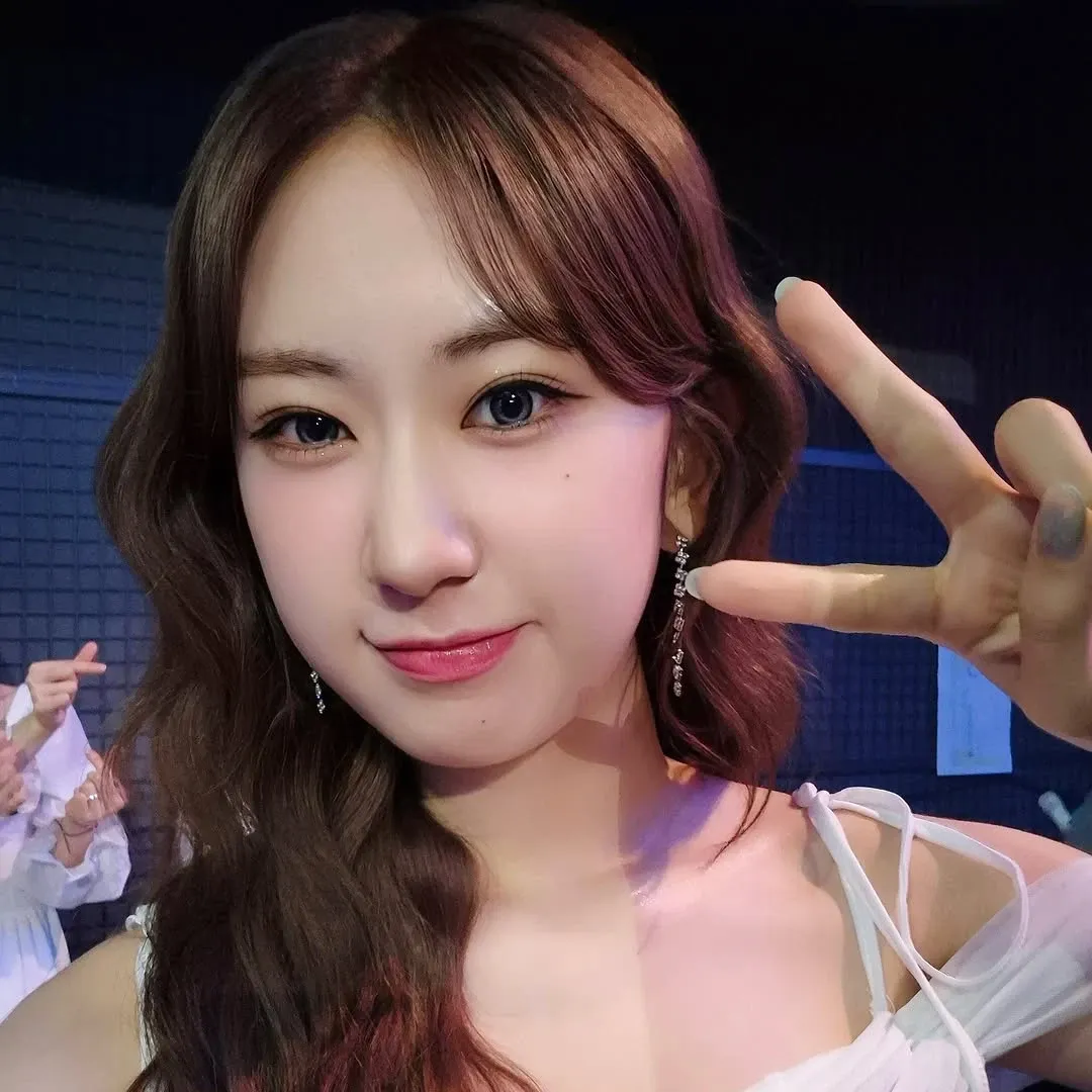 Foto kegiatan terbaru dari Jeon Yujin