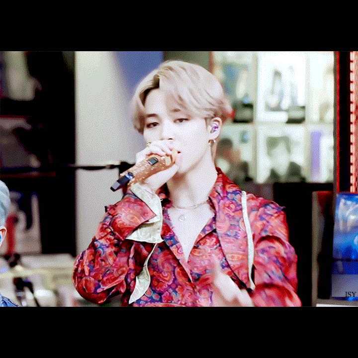 Recent activity shot of Ha Jimin