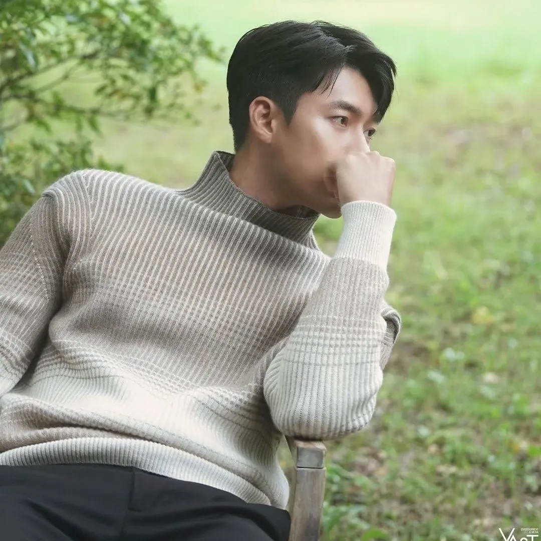 Foto terbaru dari Hyun Bin