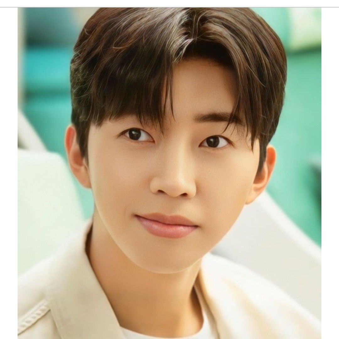 Foto terbaru dari Lim Youngwoong