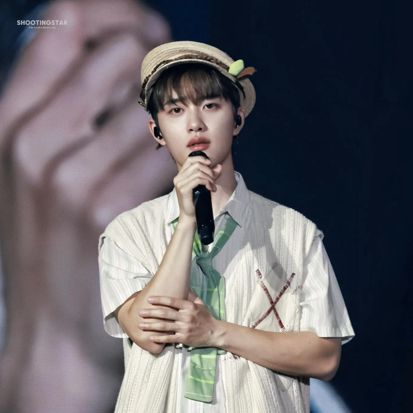Momen yang diabadikan oleh penggemar Doh Kyungsoo (D.O.)