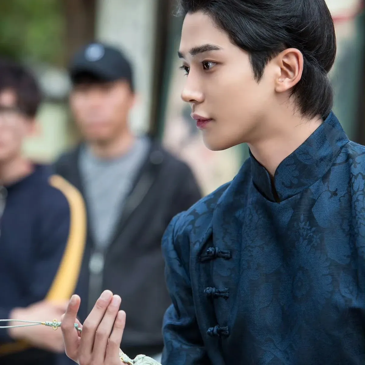Momen yang diabadikan oleh penggemar Rowoon