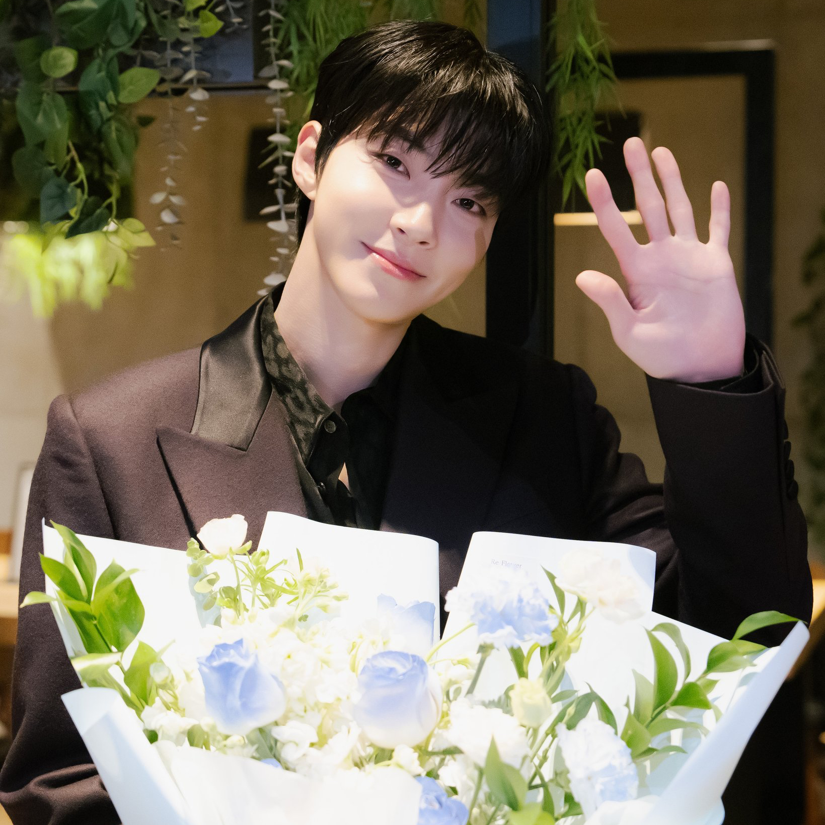 Recent activity shot of Hwang Inyoup