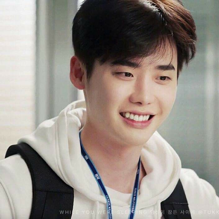 粉絲拍下的李鍾碩瞬間