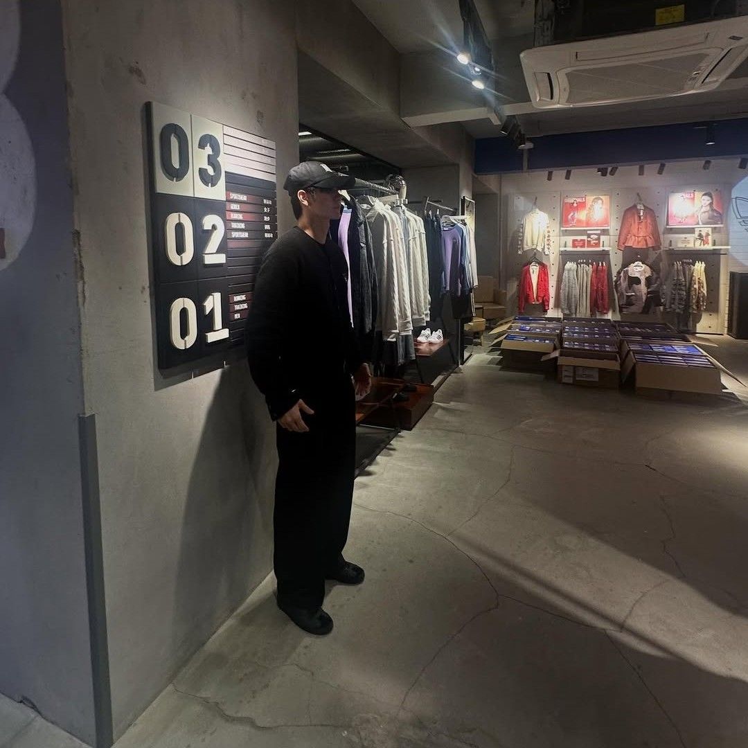 A moment captured by a fan of Ong Seongwu