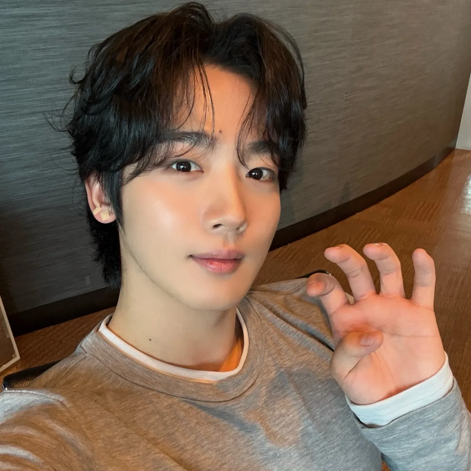 Recent activity shot of Kim Yohan