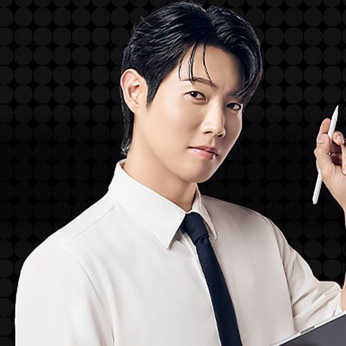 A moment captured by a fan of Son Taejin