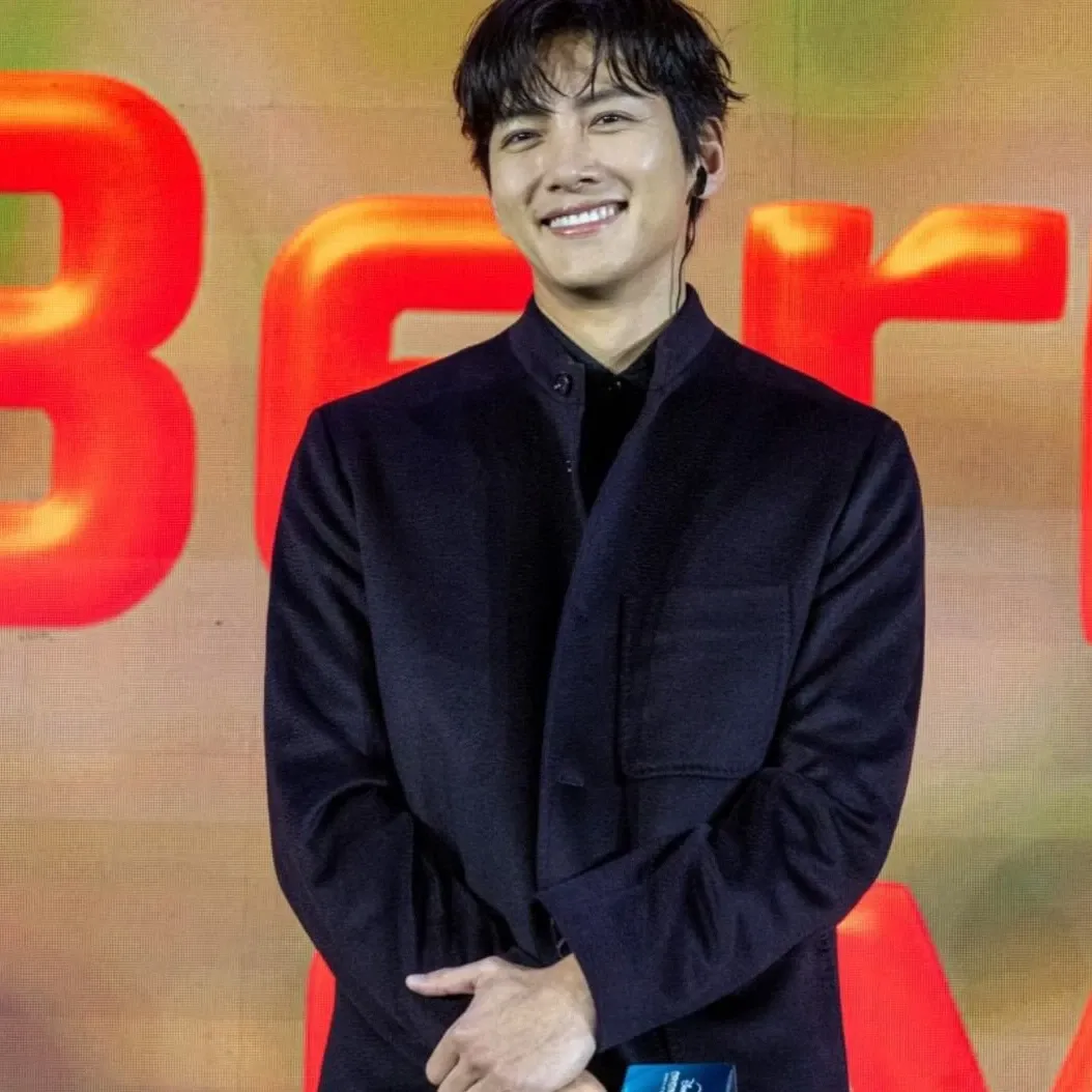 A moment captured by a fan of Ji Changwook
