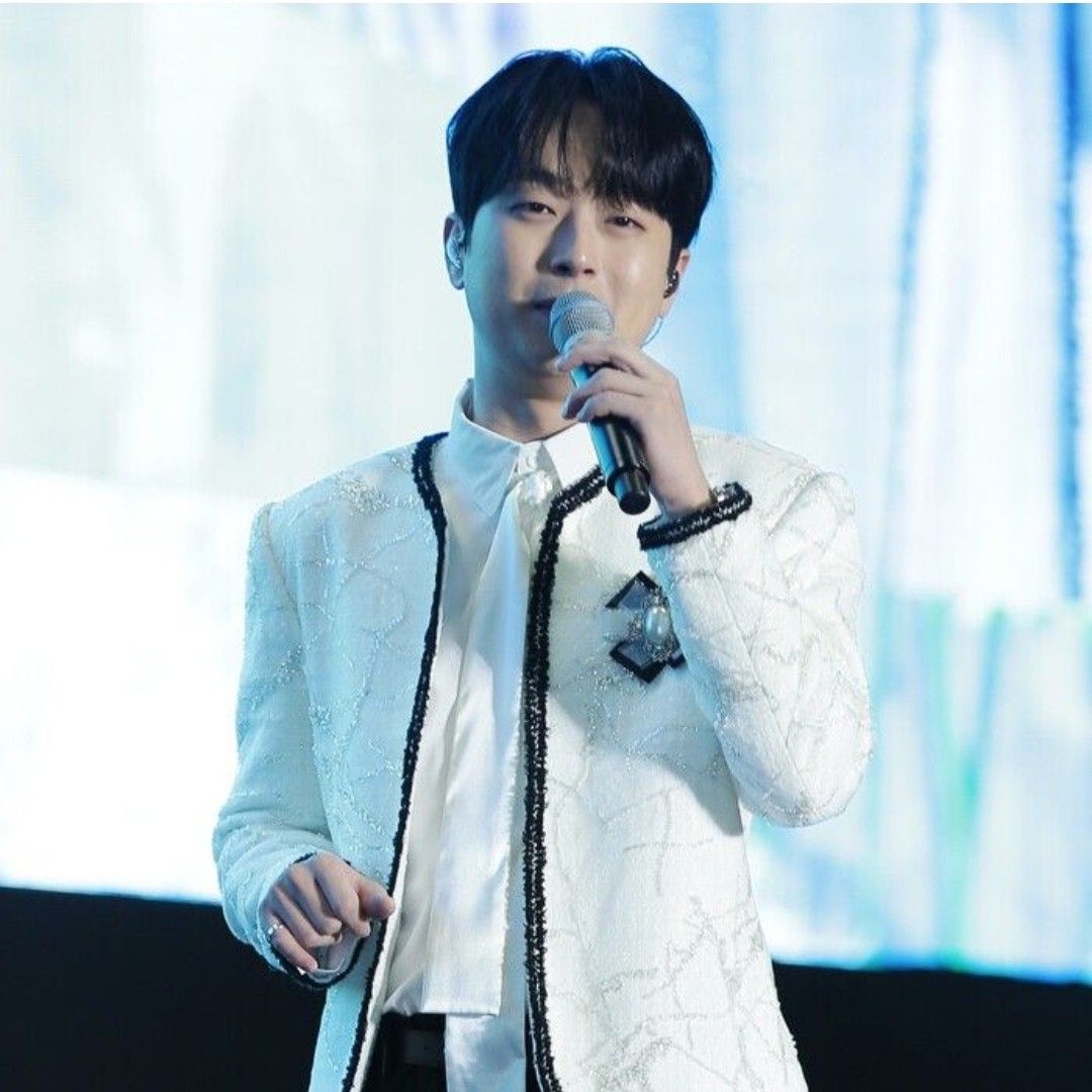 Foto kegiatan terbaru dari Lee Chanwon