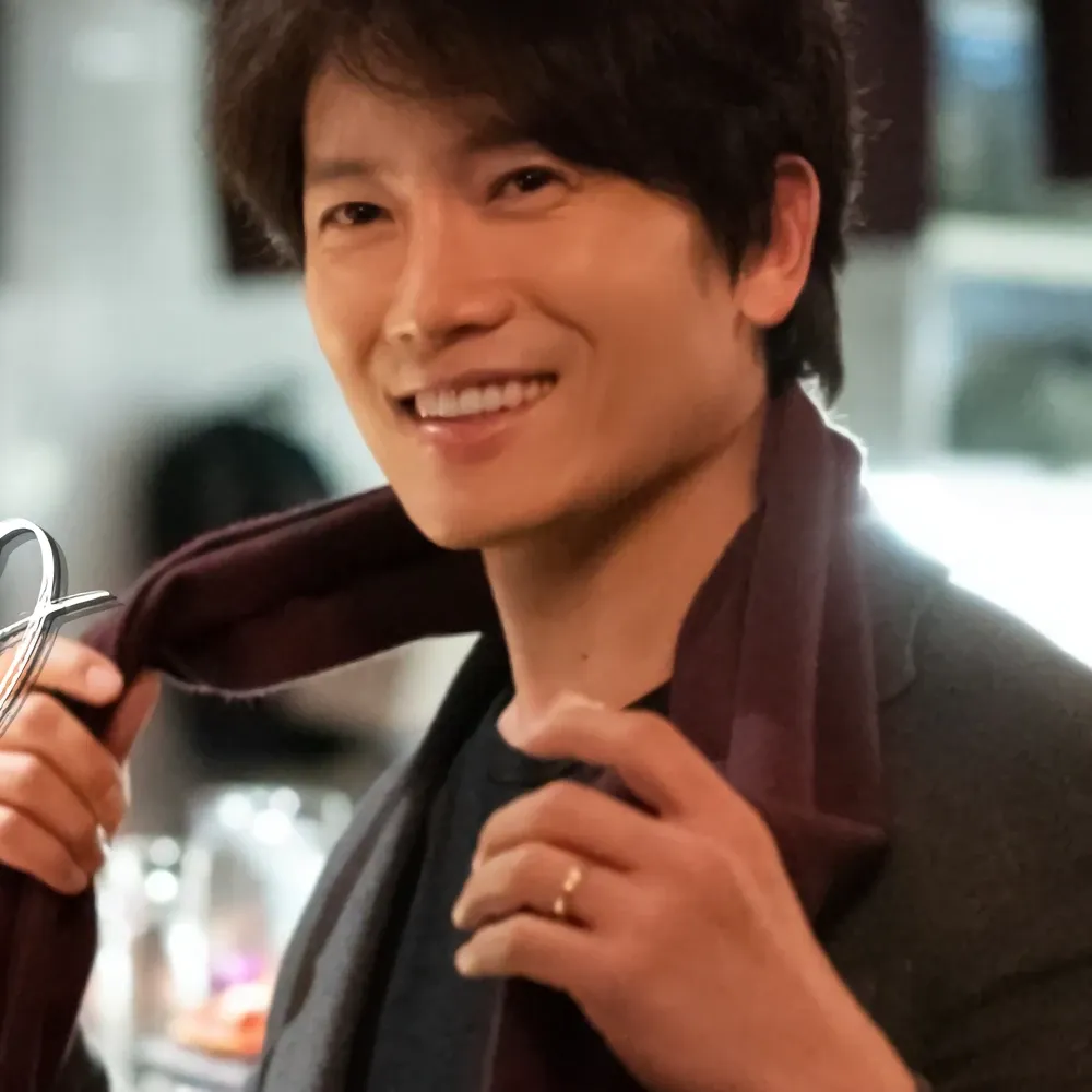 Recent activity shot of Ji Sung