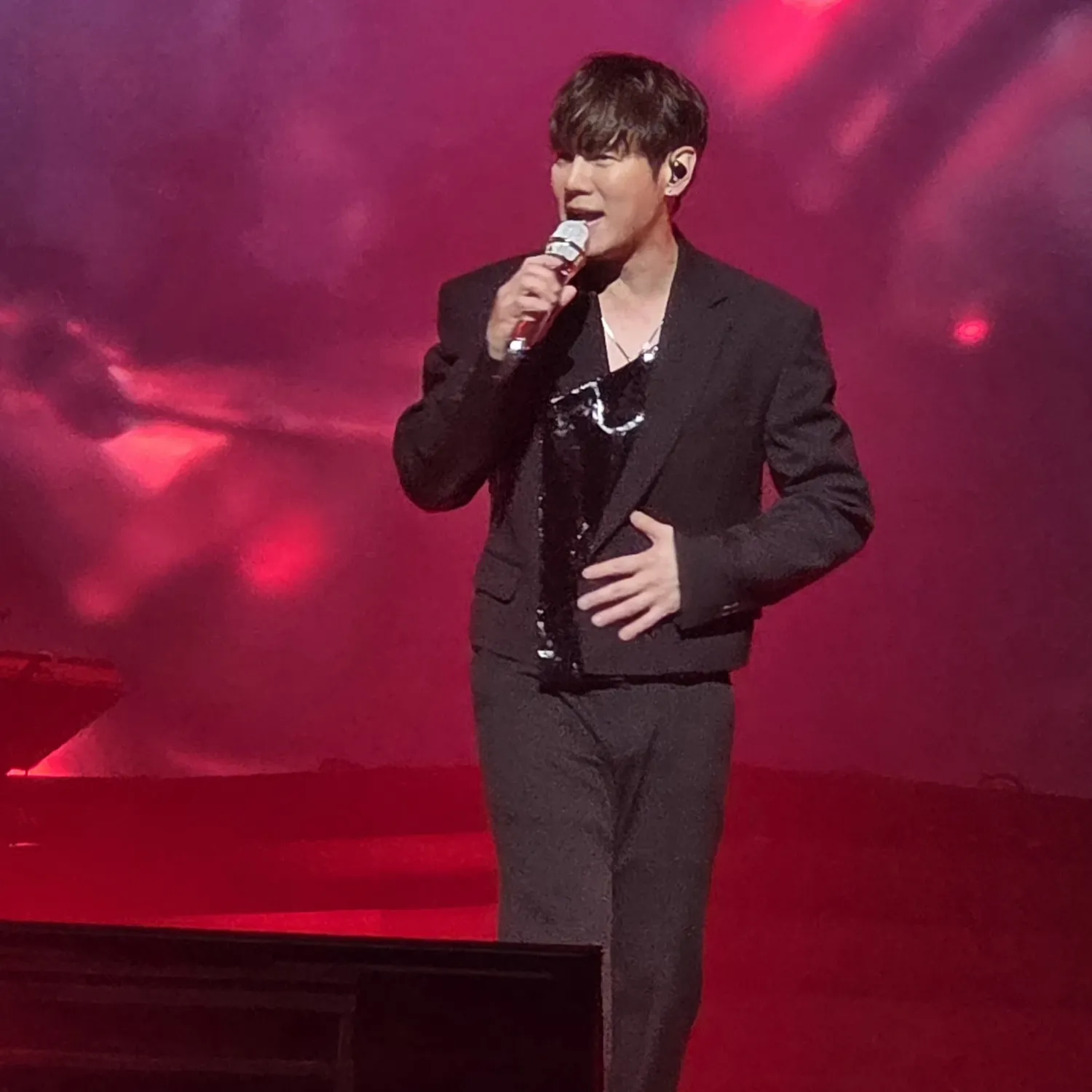 Recent activity shot of Hwanhee