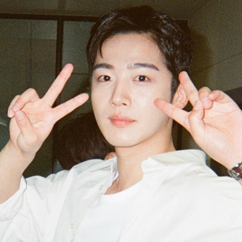 Recent activity shot of Kim Yohan