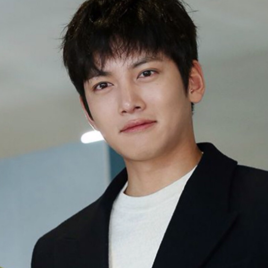 池昌旭的最新照片