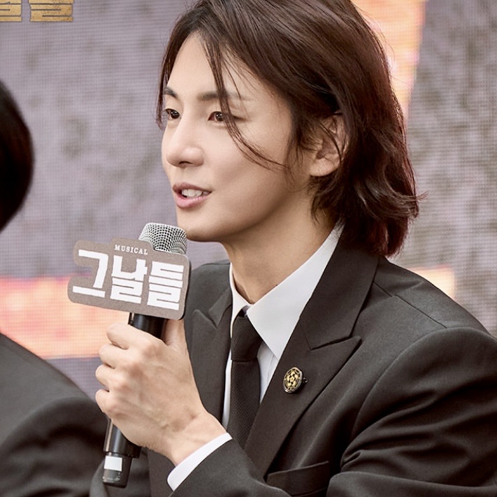 Latest photo of Yoon Shiyoon