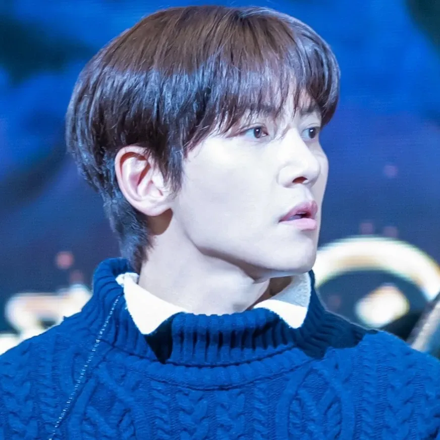 Behind-the-scenes cut of Ji Changwook
