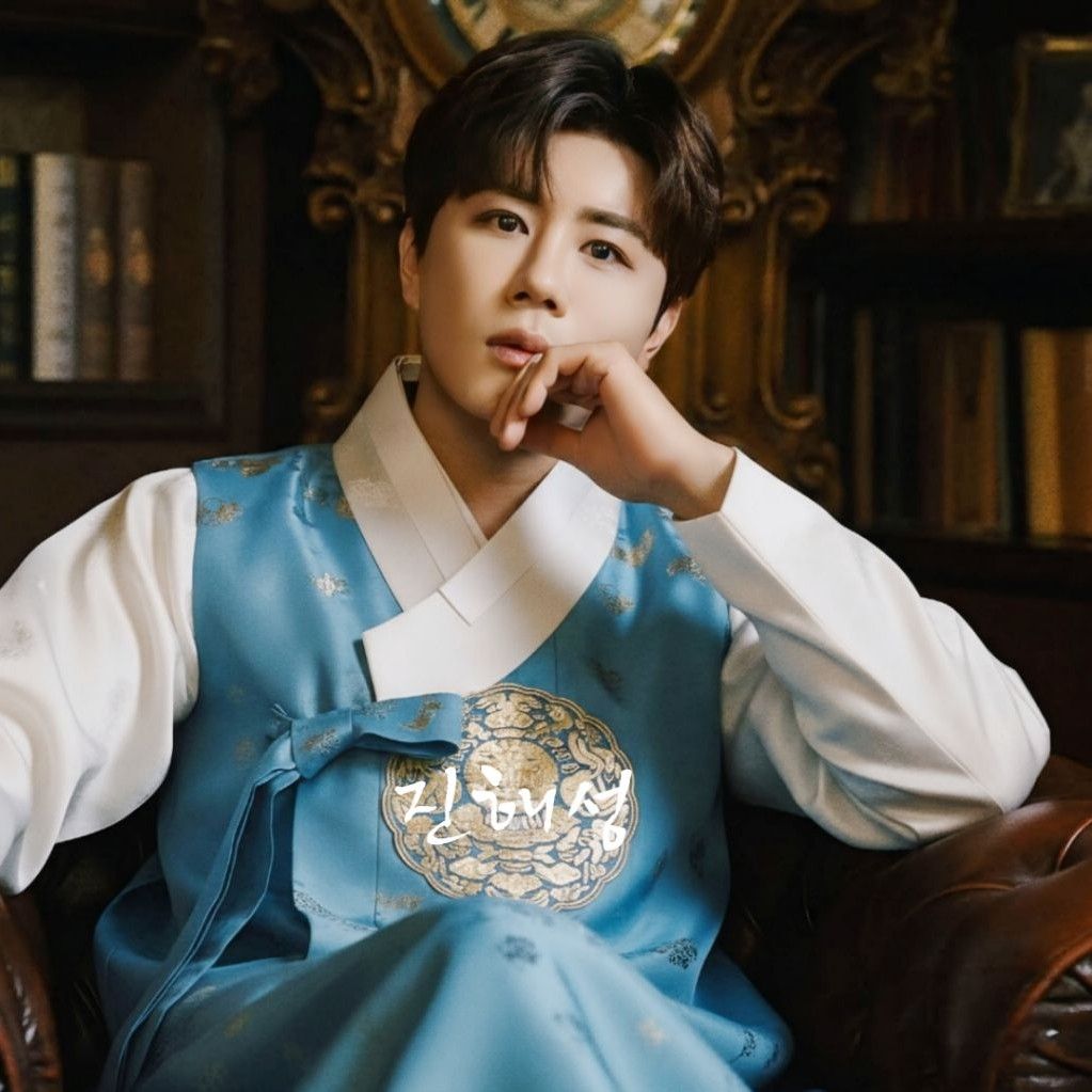 Recent activity shot of Jin Haesung