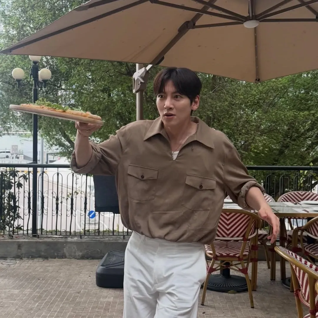 지창욱 최근 활동샷