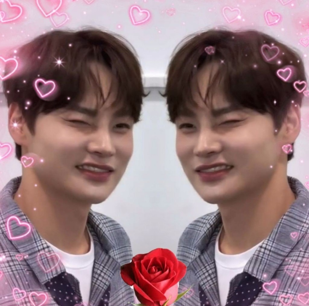 A moment captured by a fan of Park Seojin