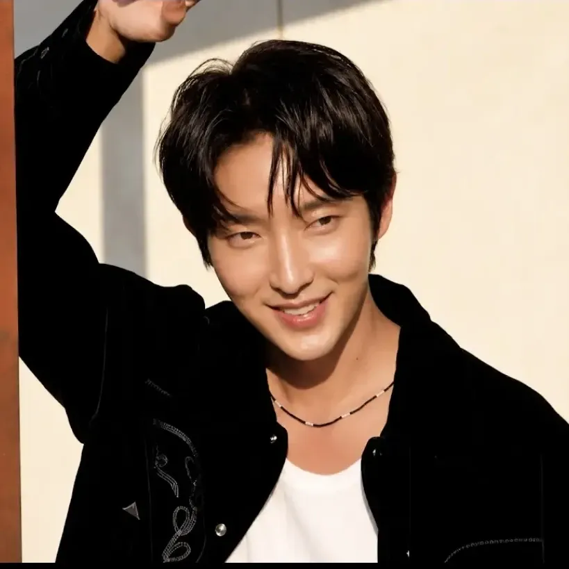 이준기의 최신 사진