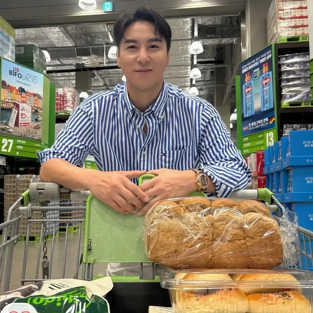 Foto kegiatan terbaru dari Jang Minho