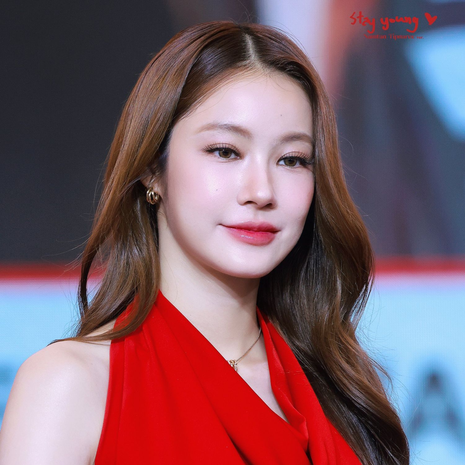 A moment captured by a fan of Namtan Tipnaree Weerawatnodom