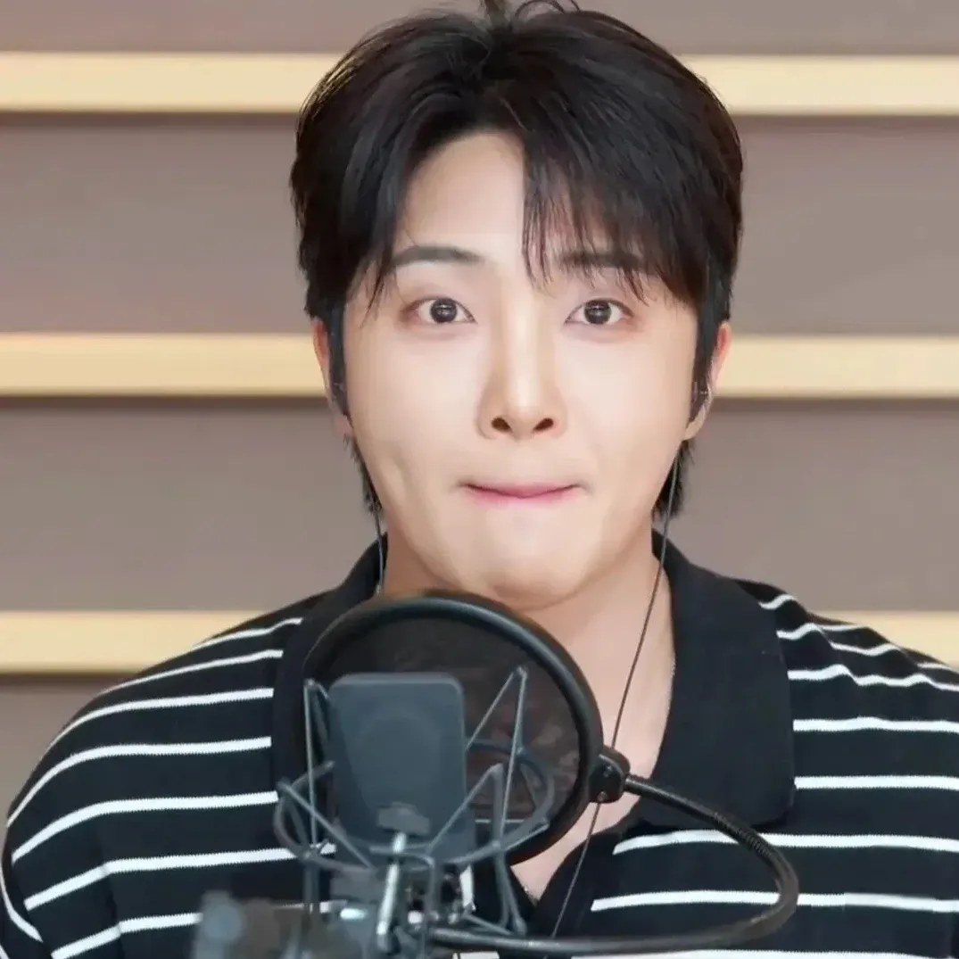 Behind-the-scenes cut of Hwang Yunsung