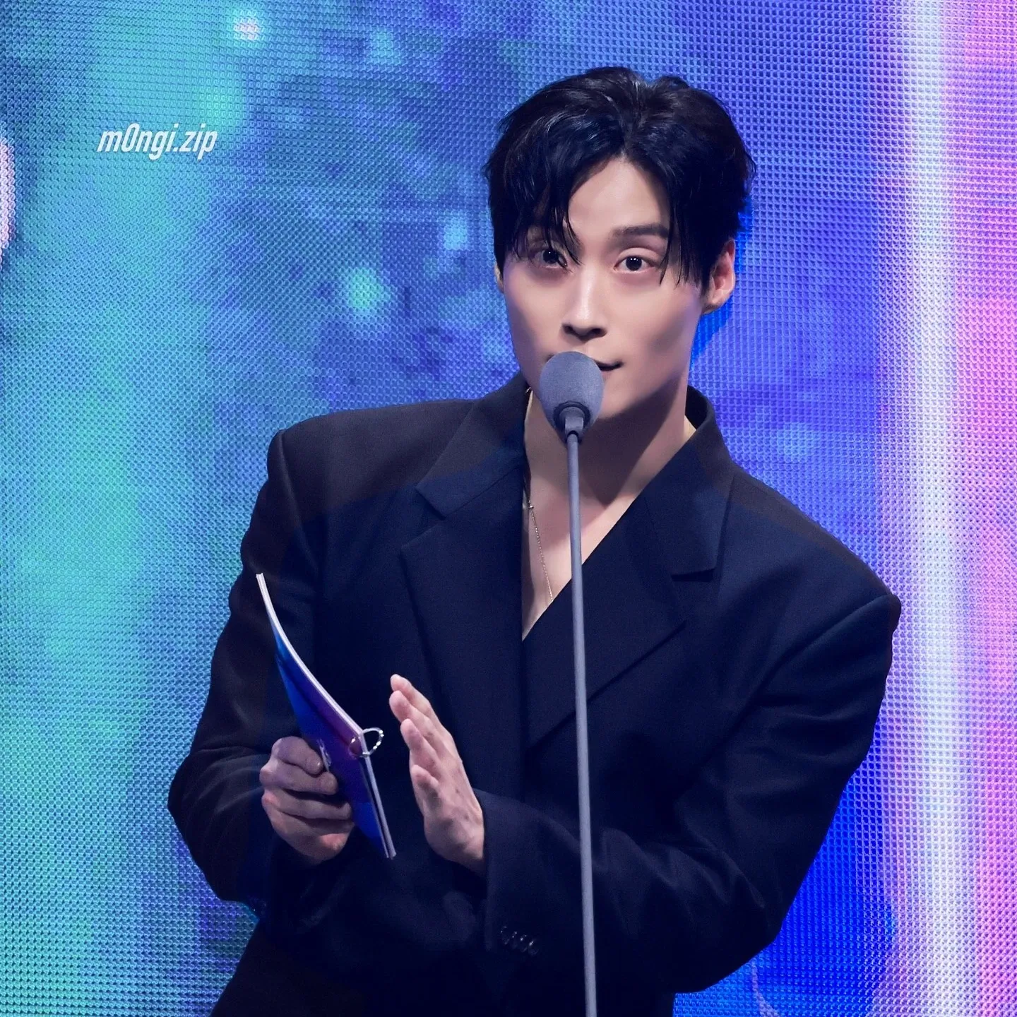 Behind-the-scenes cut of Heo Namjun