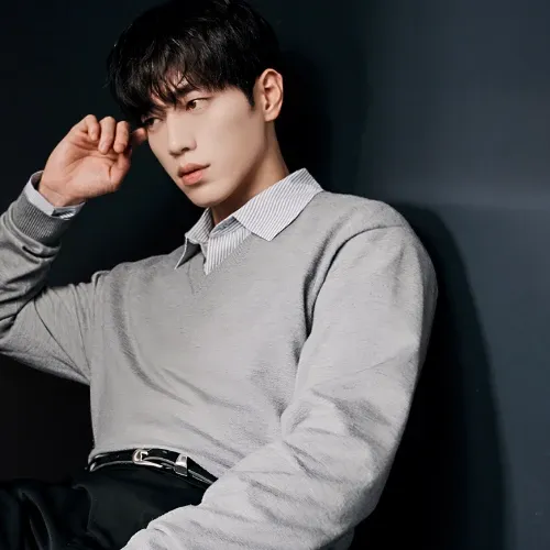 Recent activity shot of Seo Kangjun
