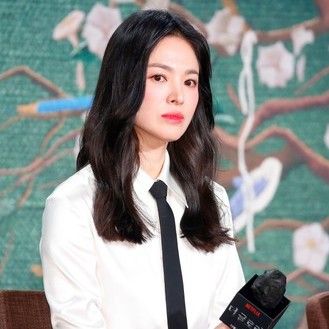 Behind-the-scenes cut of Song Hyekyo