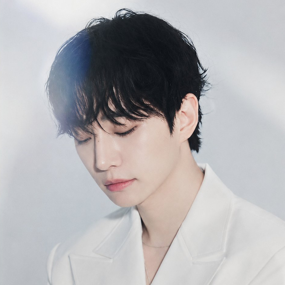 Foto terbaru dari Lee Junho