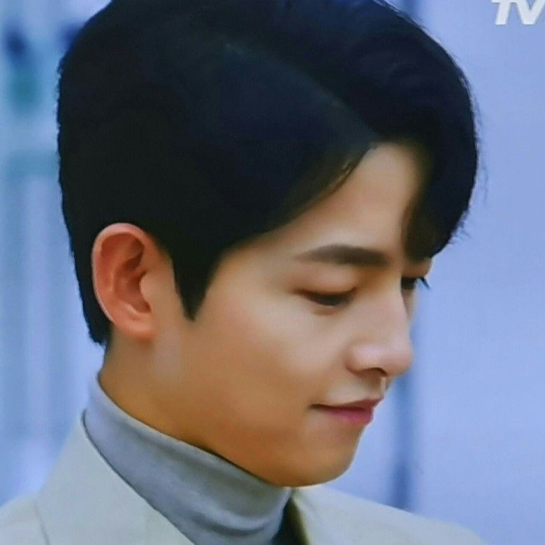 Foto kegiatan terbaru dari Song Joongki