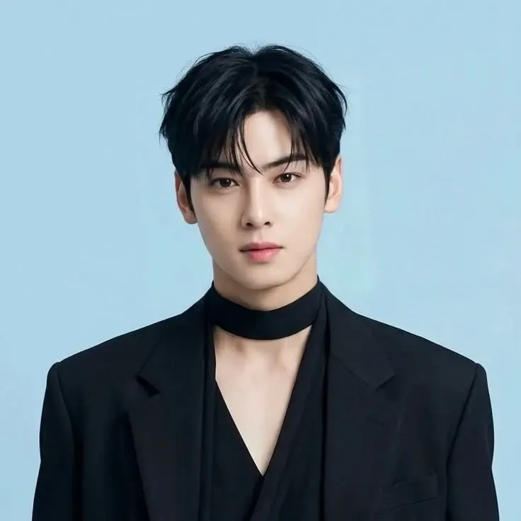 A moment captured by a fan of Cha Eunwoo