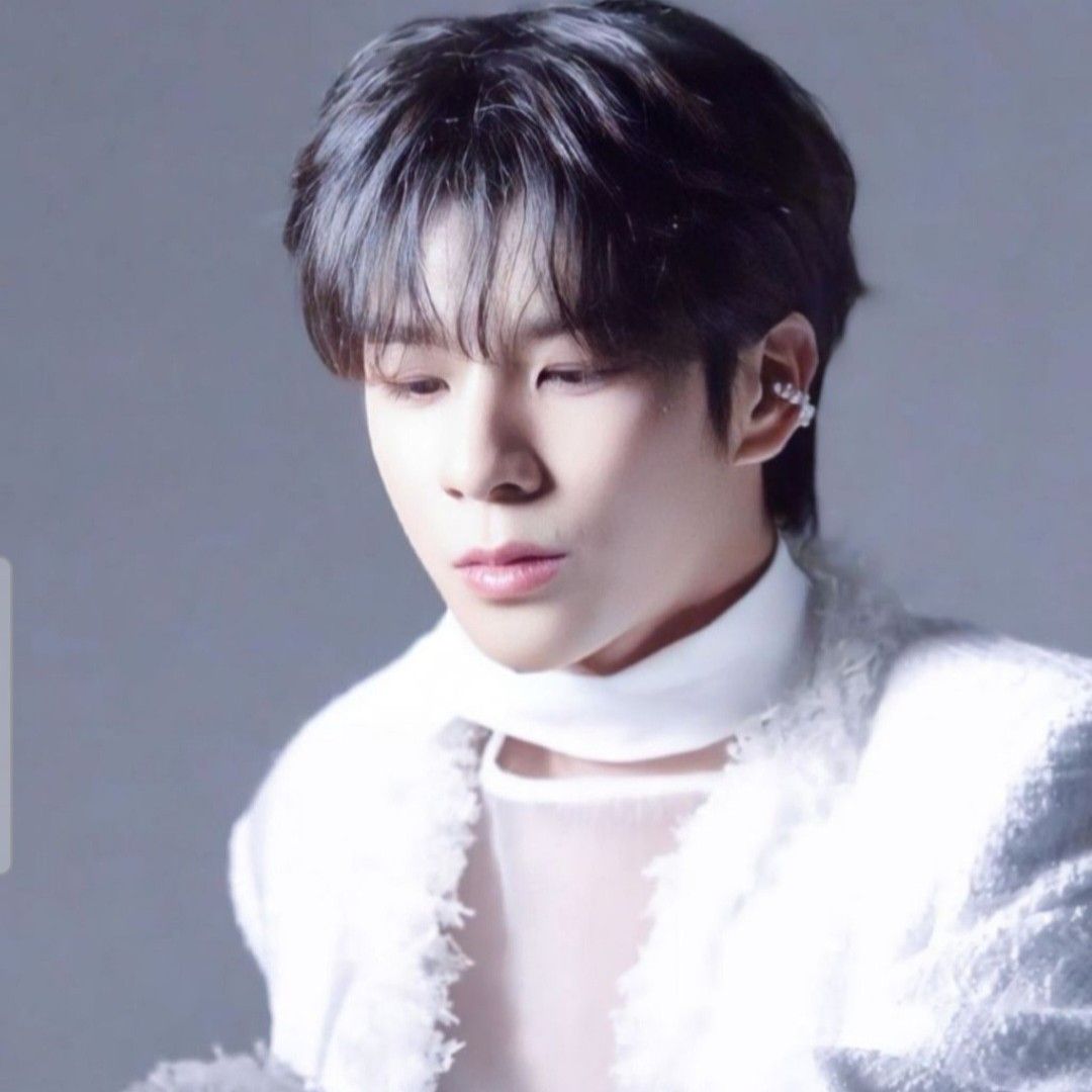 Cuplikan di balik layar dari Jeong Dongwon