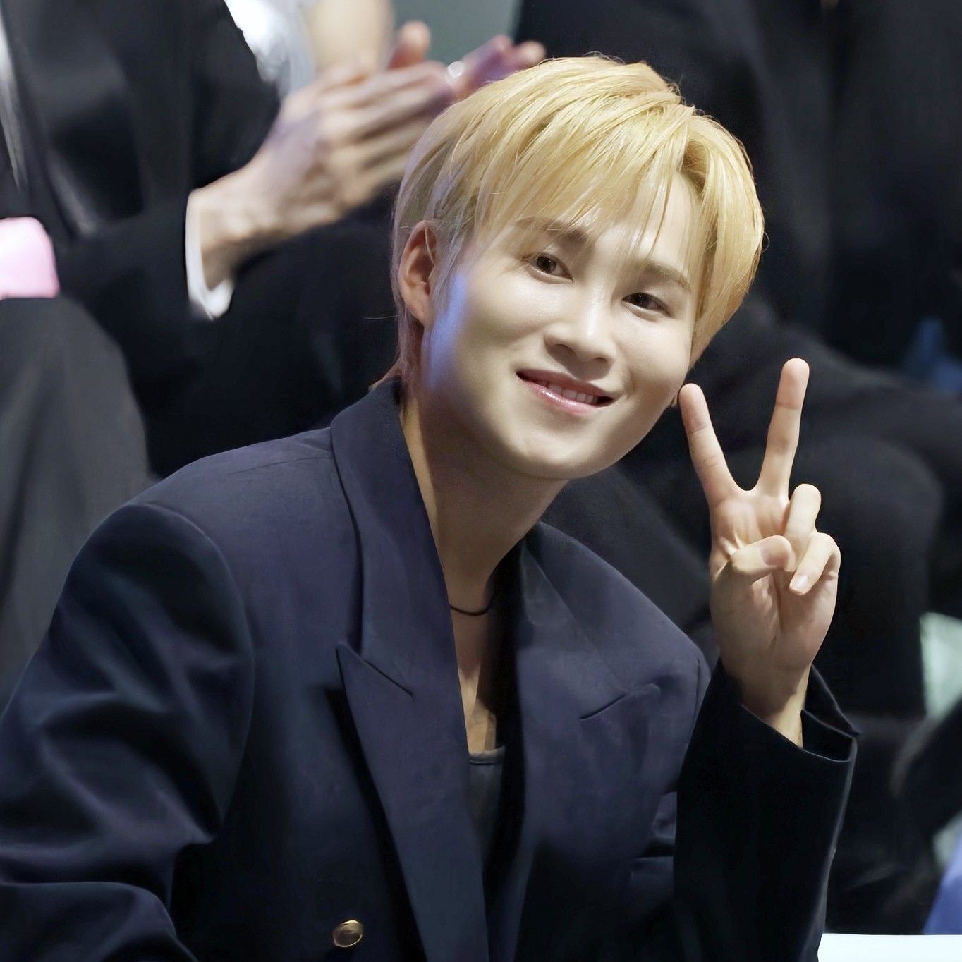 Momen yang diabadikan oleh penggemar Kim Heejae