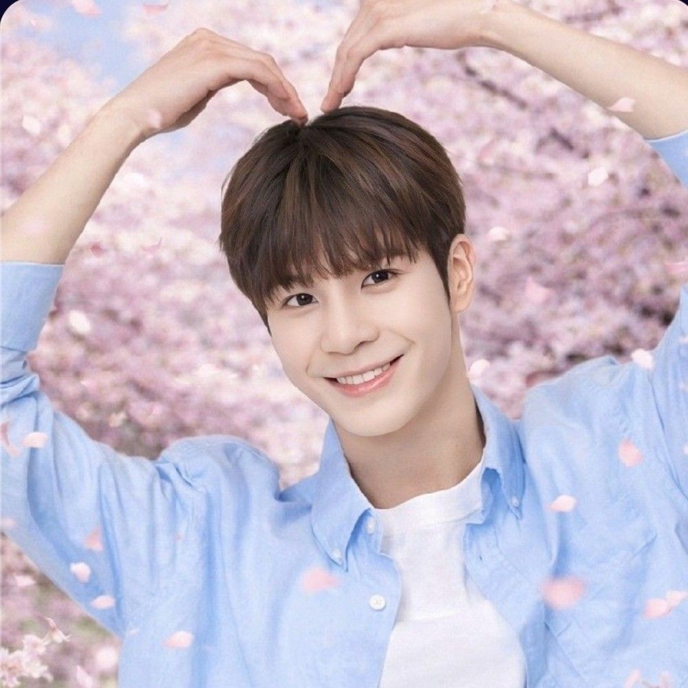 Foto kegiatan terbaru dari Jeong Dongwon