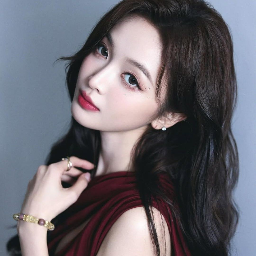 Latest photo of Wu Xuanyi